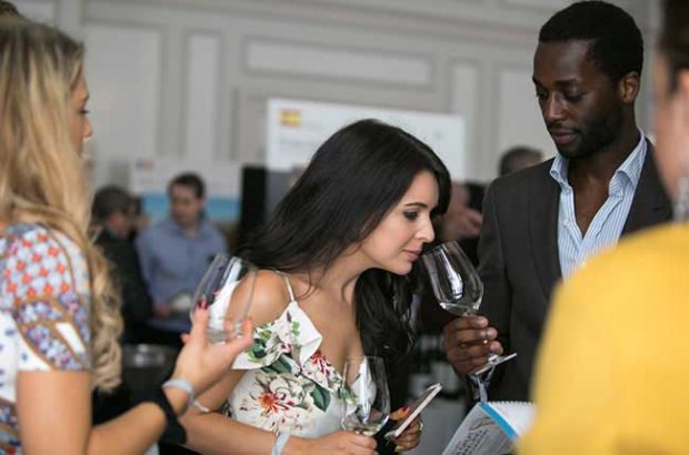 Decanter wine Tasting - Fine wine encounter