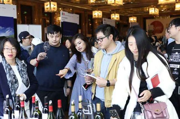 Chinese wine consumer